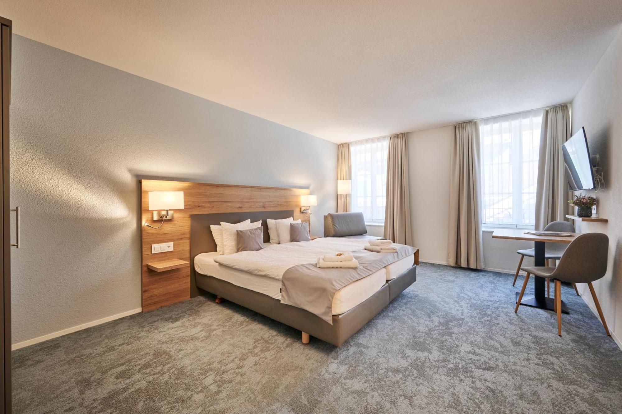 Aparthotel Krone - Self Check-In Unterseen Экстерьер фото